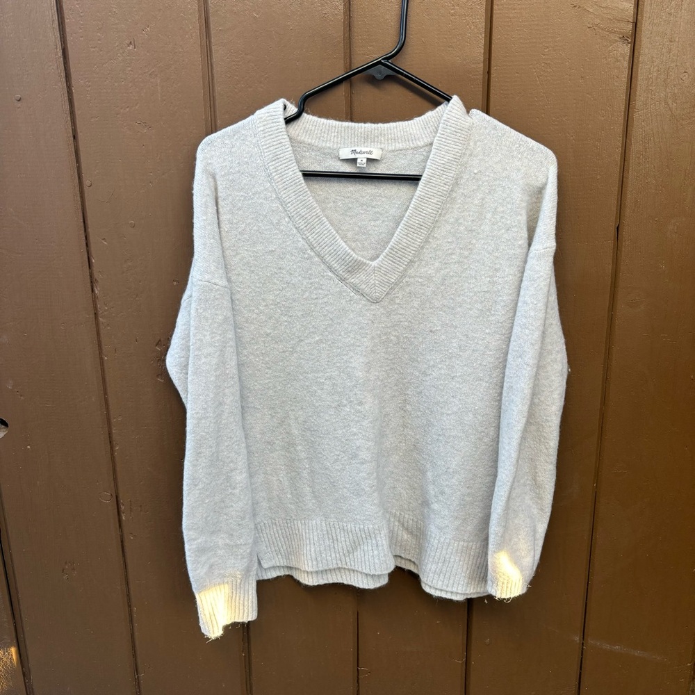 Madewell bundle of 3 women’s size M Shirts And Sweater  Multicolor - Picture 6 of 14